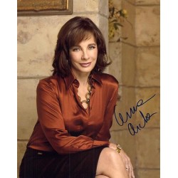 Anne ARCHER
