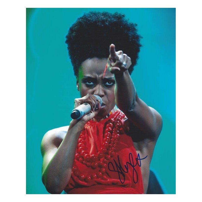 J And L Auto >> Autographe Skye EDWARDS - MORCHEEBA (Photo dédicacée) J And L Auto >> Autographe Skye EDWARDS - MORCHEEBA (Photo dédicacée)