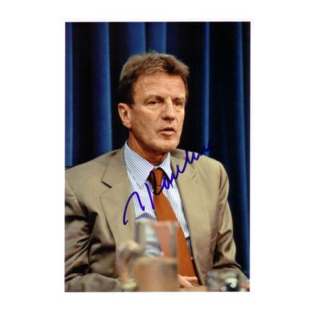 Bernard KOUCHNER