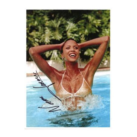 Noemie LENOIR