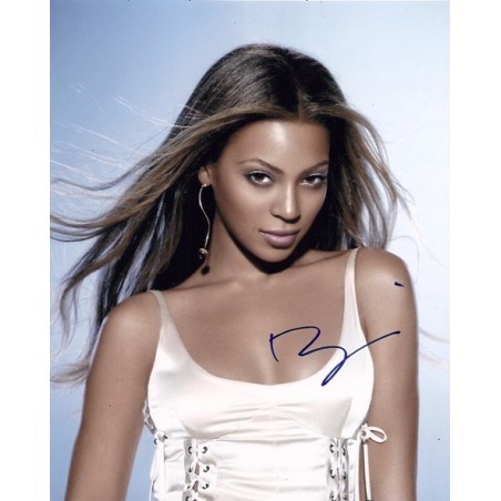 Beyonce KNOWLES