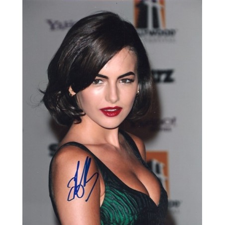 Camilla BELLE