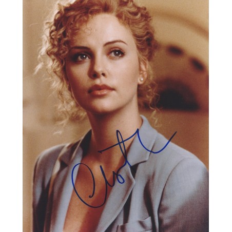 Charlize THERON Autograph