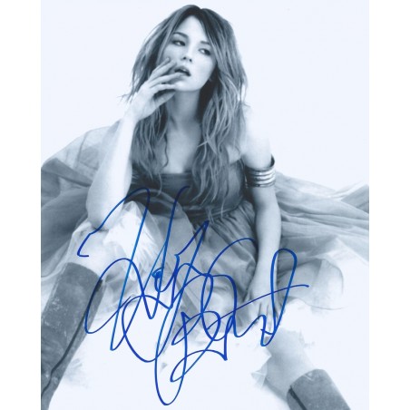 Haley BENNETT Autograph