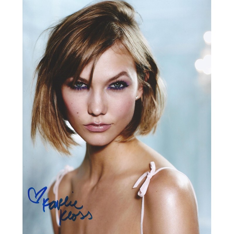 セール中…カーリー・クロス直筆サイン入り超大型写真…Karlie Kloss Karlie KLOSS Autograph