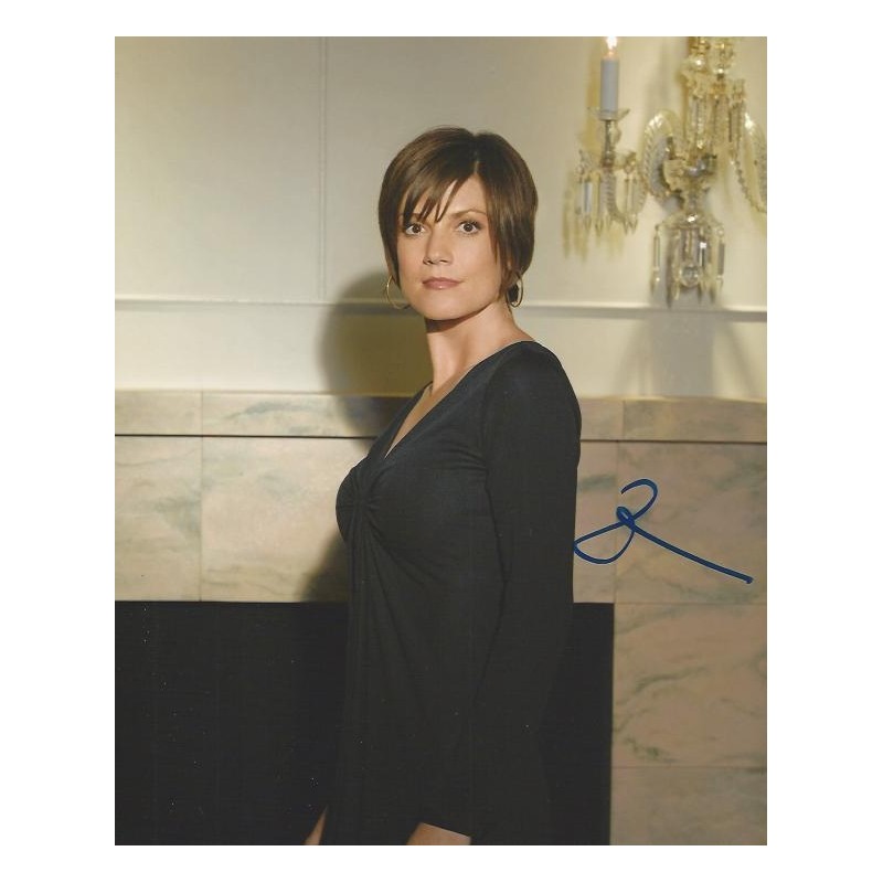 Zoe mclellan pics