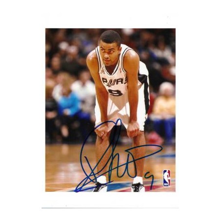 tony-parker-autograph.jpg