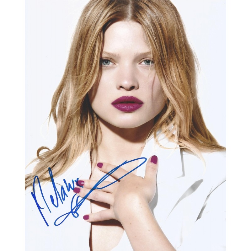 Melanie THIERRY Autograph