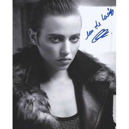 Lou DE LAÂGE Autograph