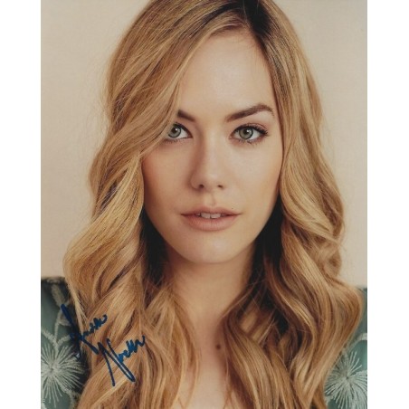 Annika NOELLE Autograph