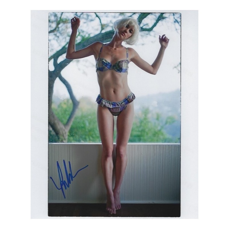 Lauren Lee SMITH Autograph.