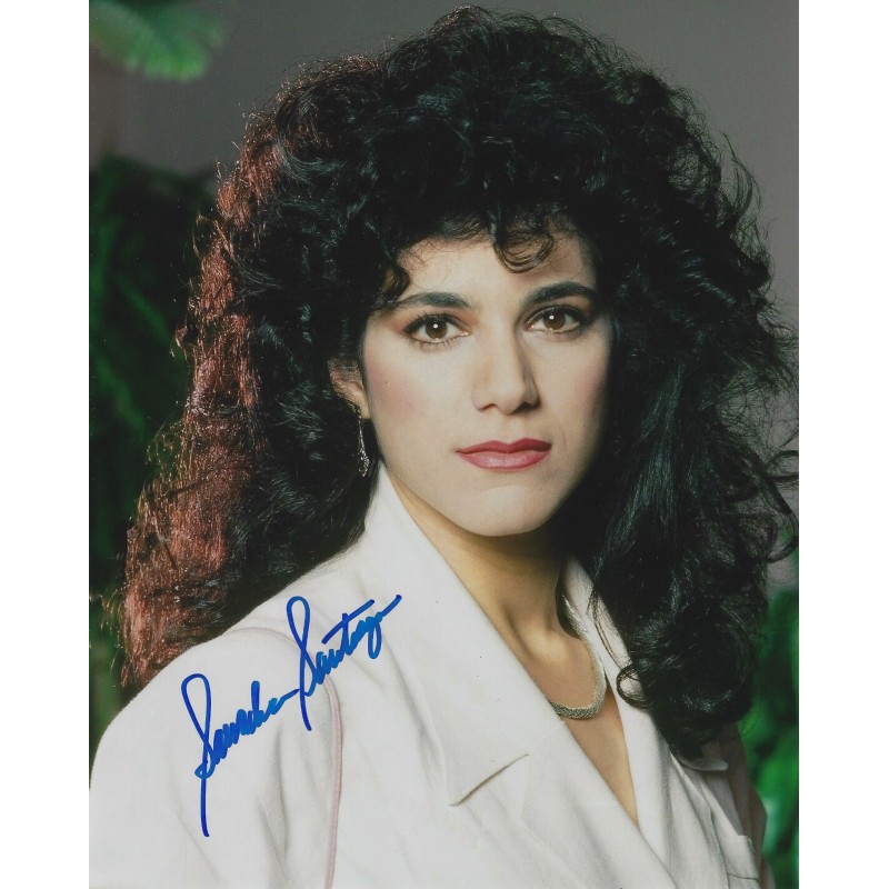 Saundra SANTIAGO autograph