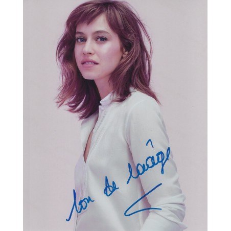 Lou DE LAÂGE autograph