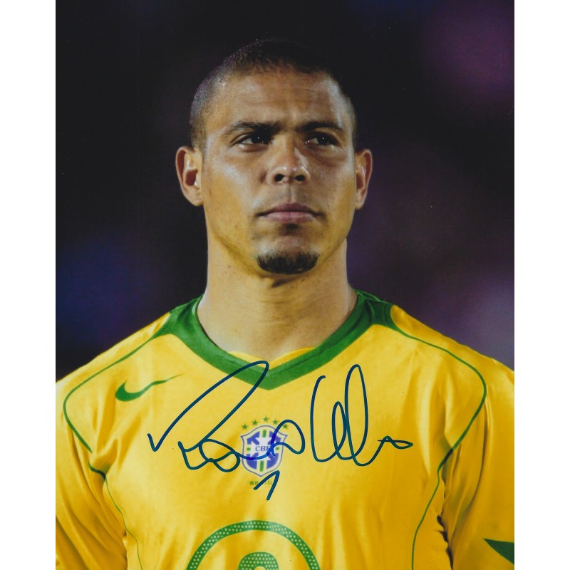 RONALDO autograph
