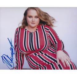 MACDONALD Danielle