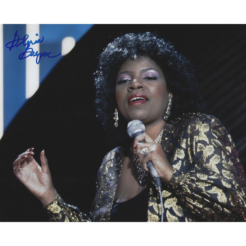 Gloria GAYNOR autograph