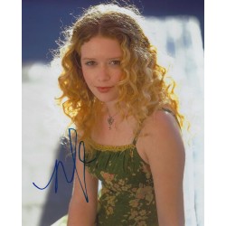 LYONNE Natasha