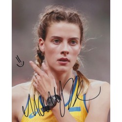 MAHUCHIKH Yaroslava