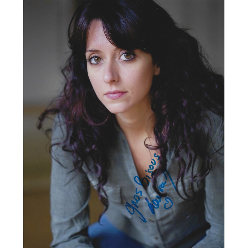 Laura MATHIEU autograph