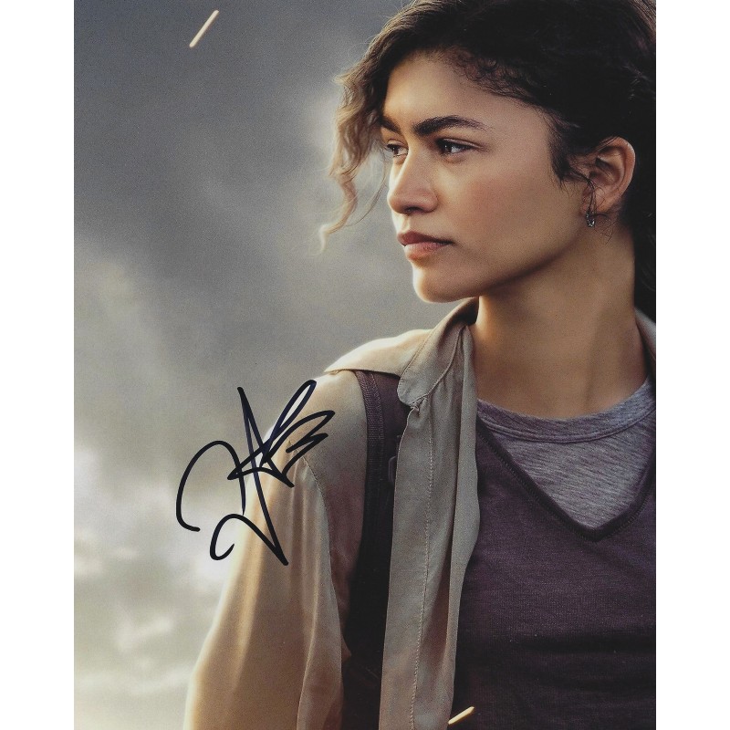 ZENDAYA autograph