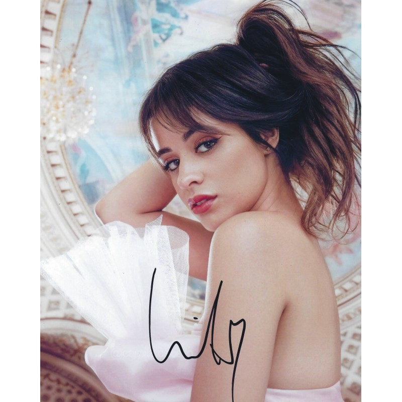 Camila CABELLO autograph Camila CABELLO autograph