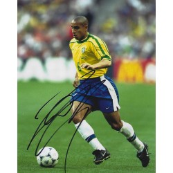 CARLOS Roberto