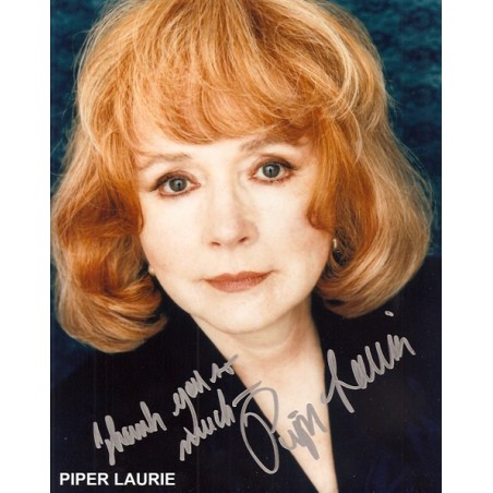Piper LAURIE Autograph