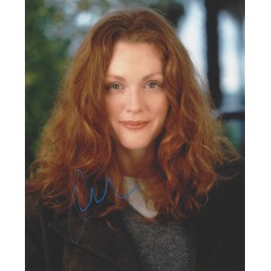 MOORE Julianne