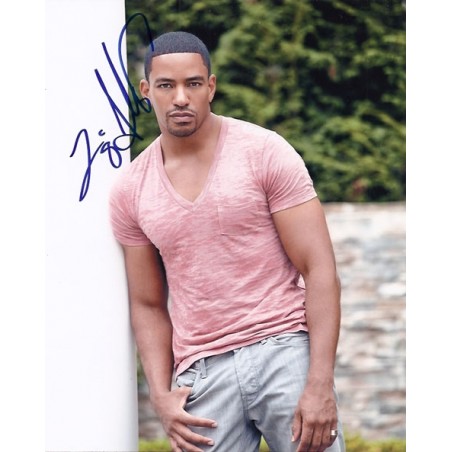 Laz ALONSO Autograph