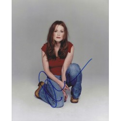 MOORE Julianne