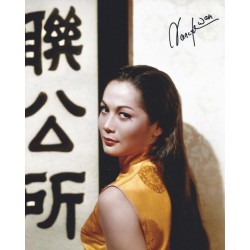 Nancy KWAN Autograph